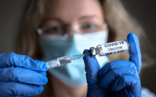 iStock-1285653618 COVID Vaccine